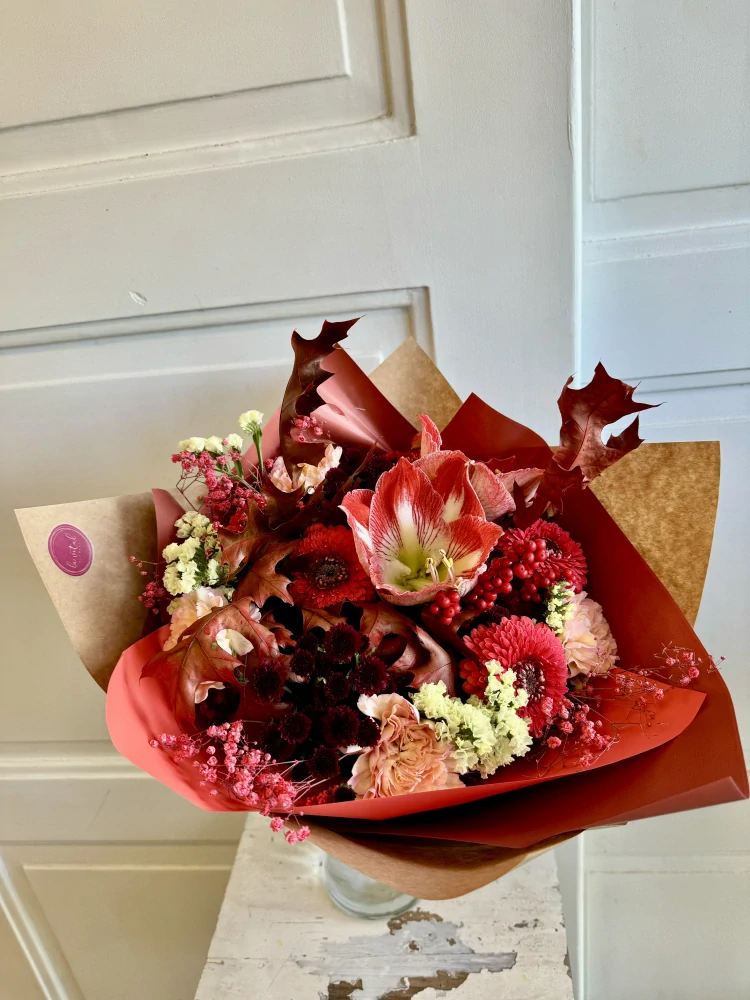 Kytice zimní -amarylis a luční mix 