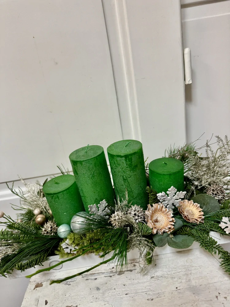 Svícen adventní mechový přírodní 