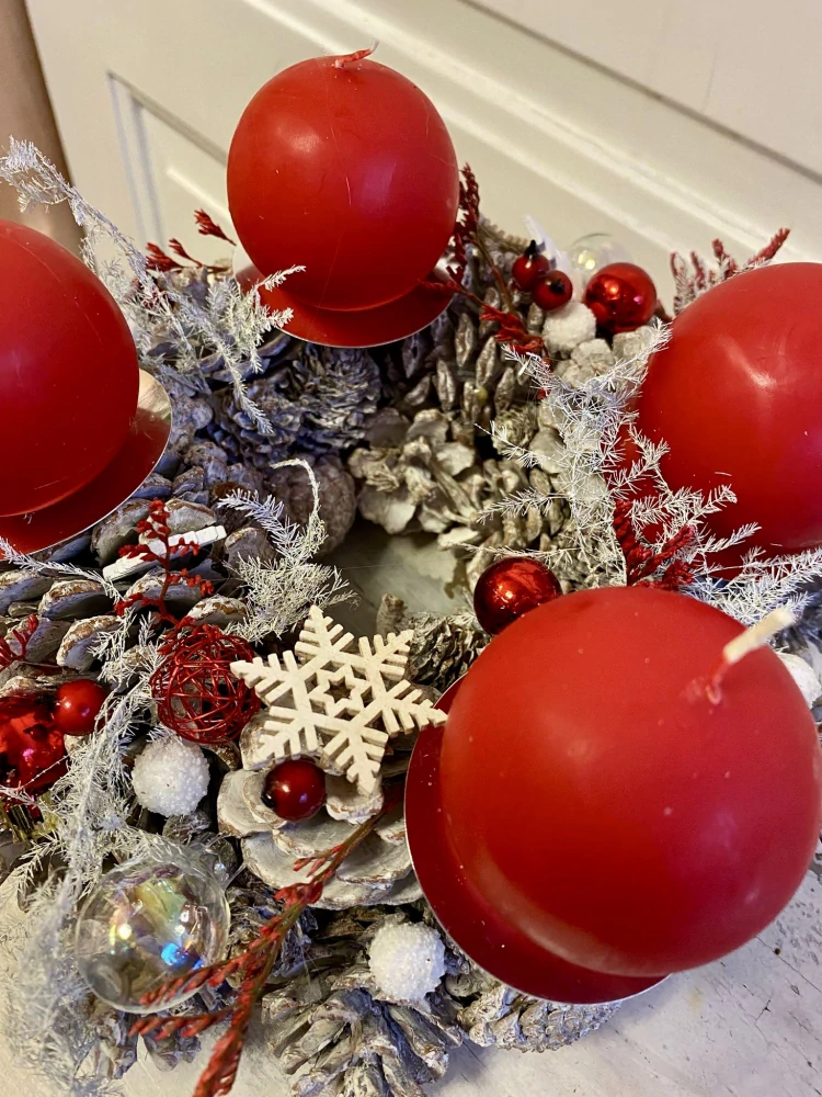 Adventní věnec malý červená 