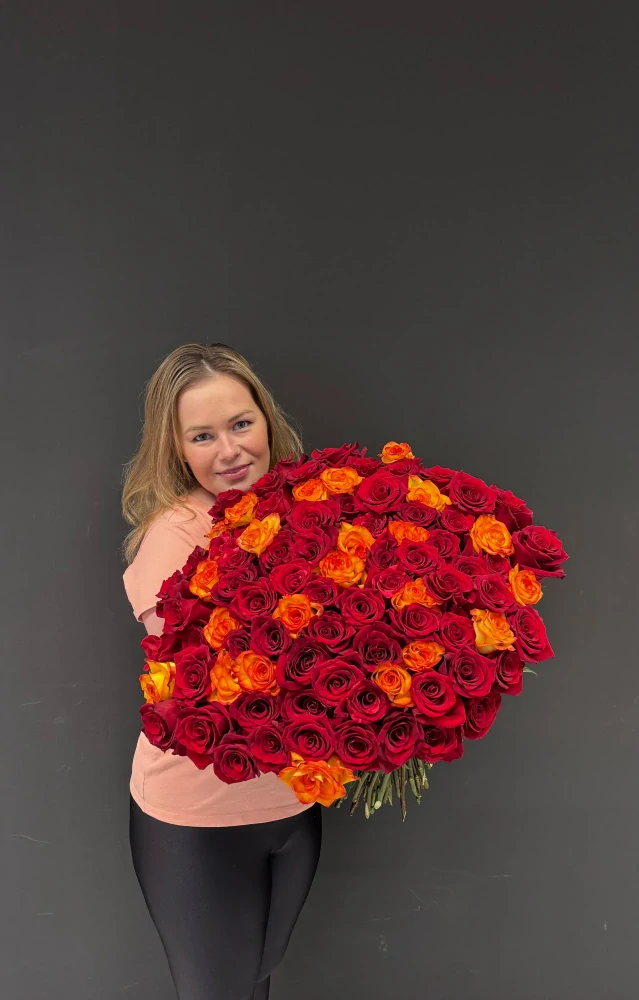 La Vital - Luxusní Rose 90ks růží