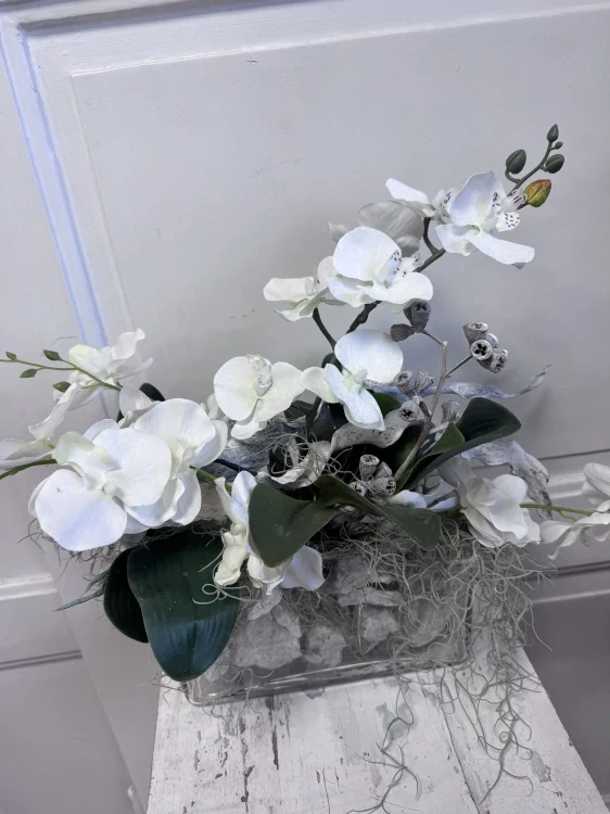 Dekorace - orchidej ve skle 