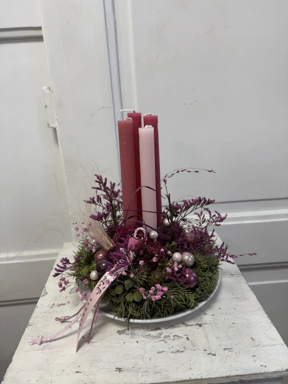 Svícen několik designových variant