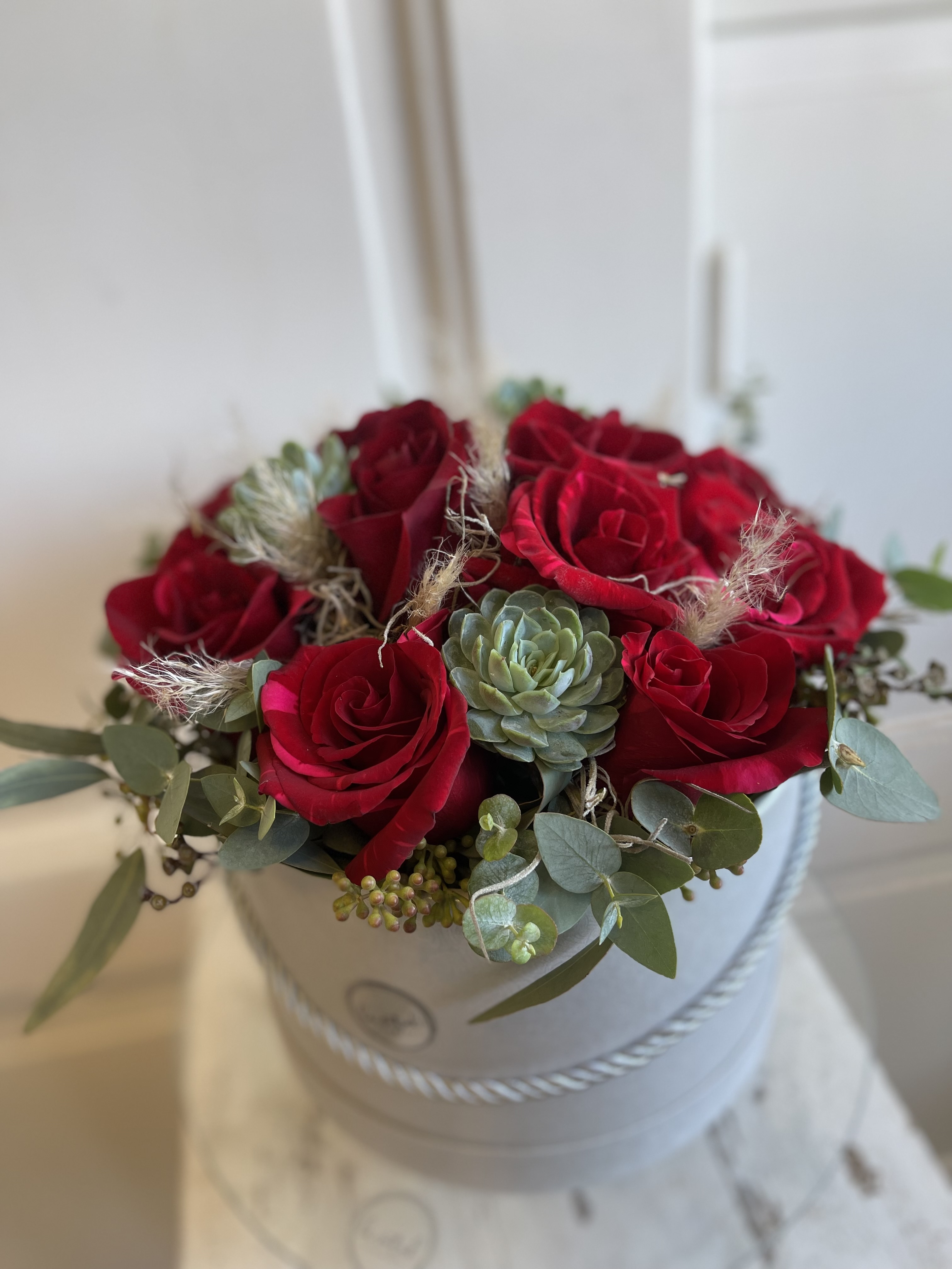 Flower box - rudé růže luxusní