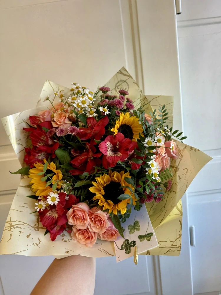 Kytice - slunečnice luční