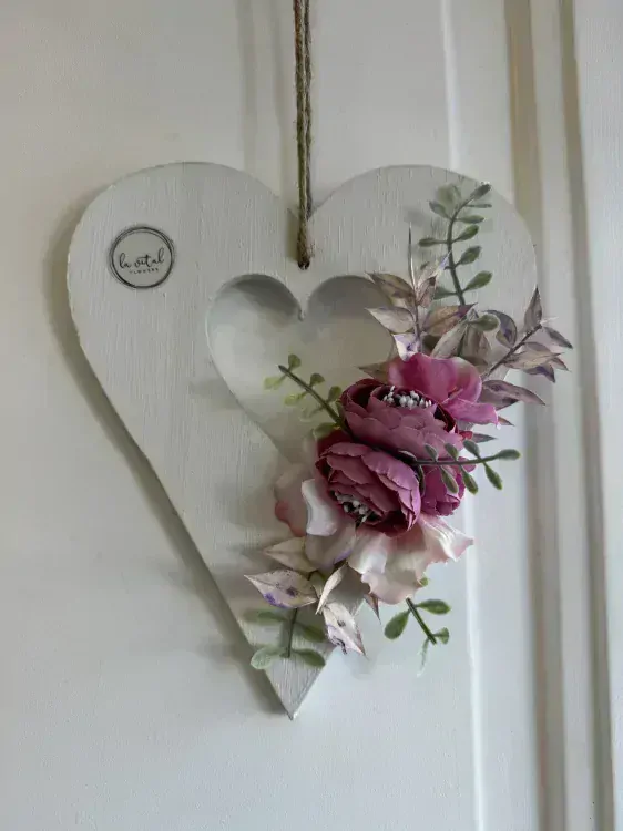 Závěsné srdíčko bílé 3 barevné varianty