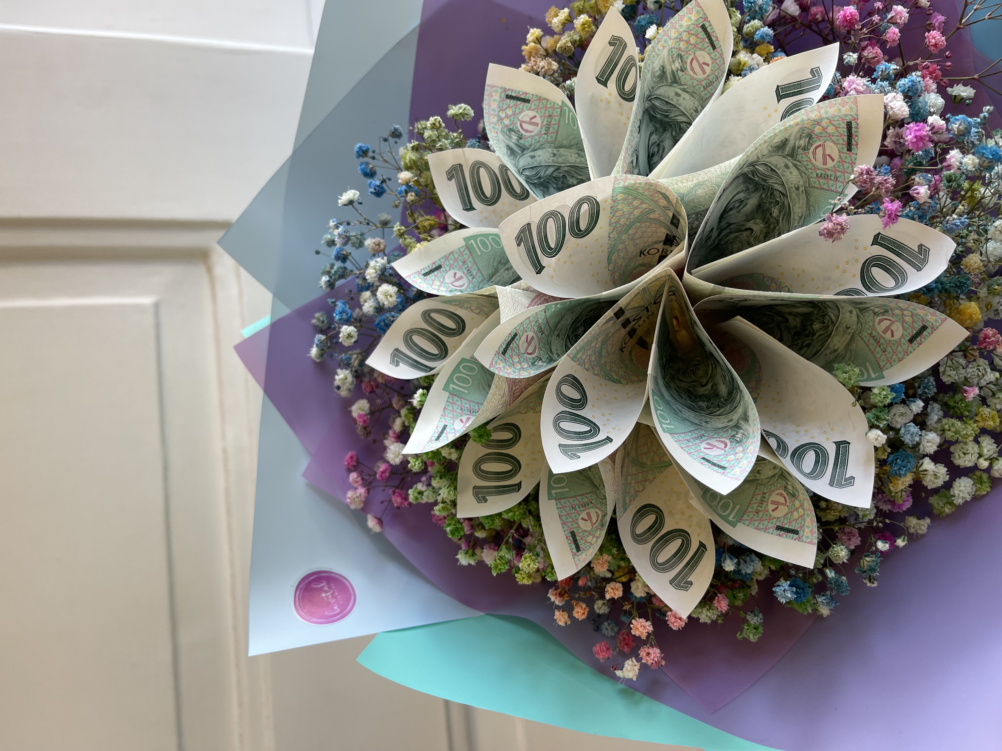 Netradiční kytice - kytice z bankovek 2