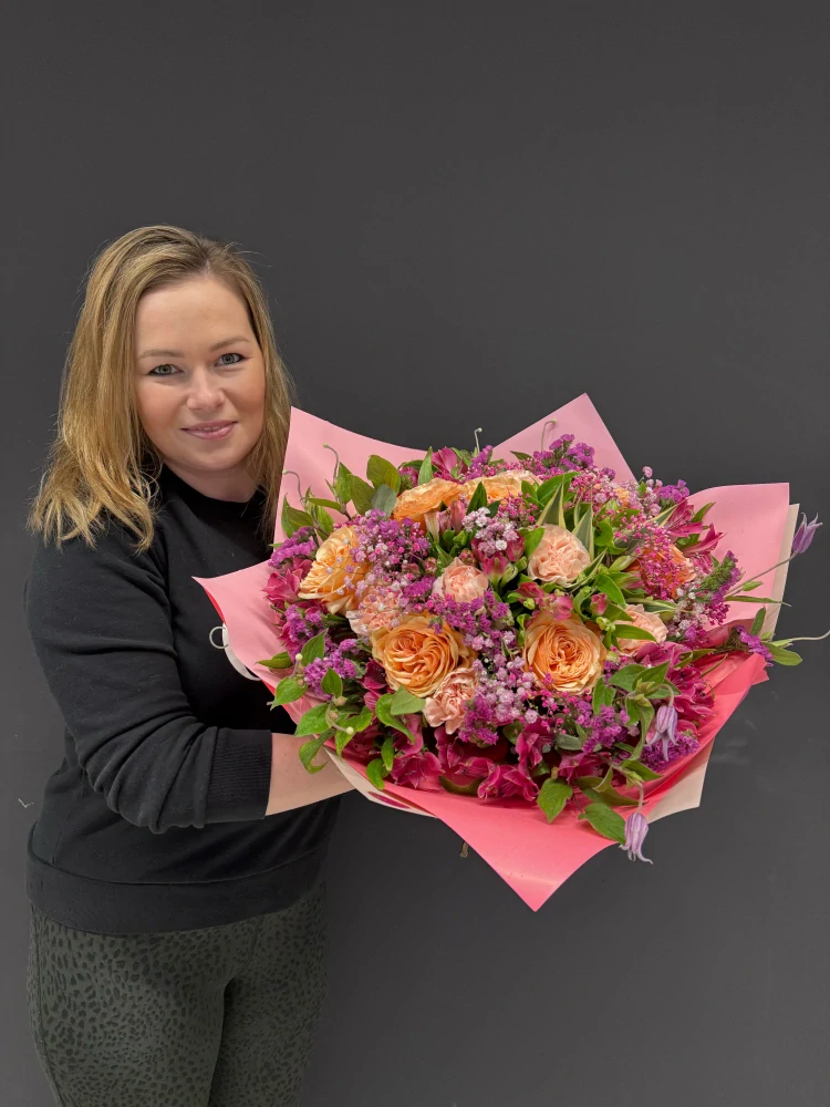 Kytice maxi - luxusní mix pivoňkové růže  