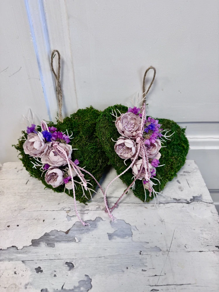 Srdce mechové 15cm pudrové 