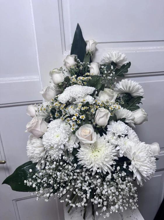 Smuteční kytice velká bílá