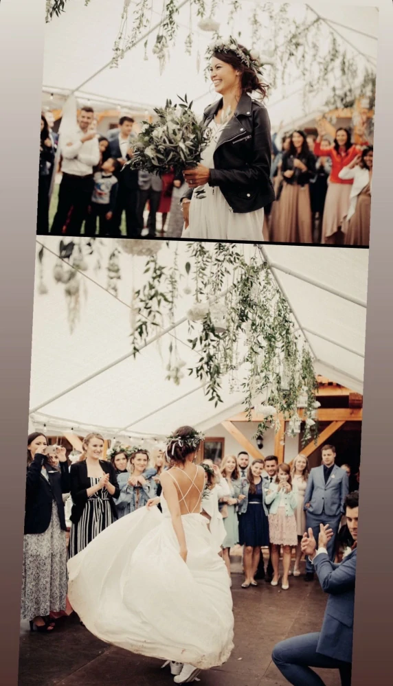 Luxusní závěsná stropní dekorace se stuhami