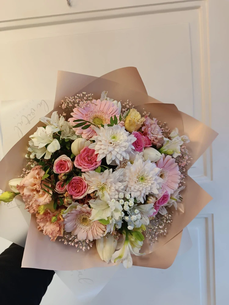 Kytice - pastelový mix