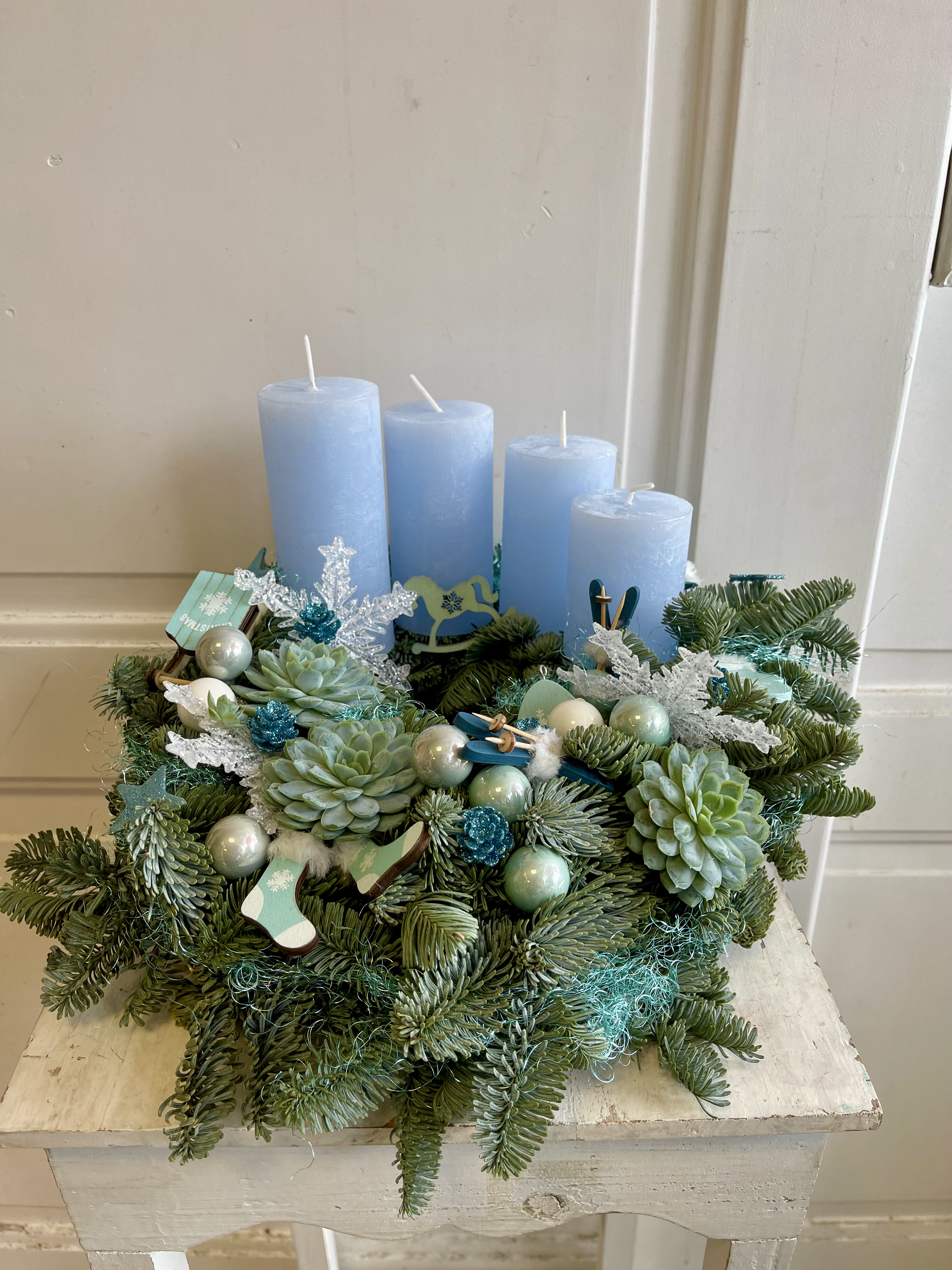 Adventní věnec červená 