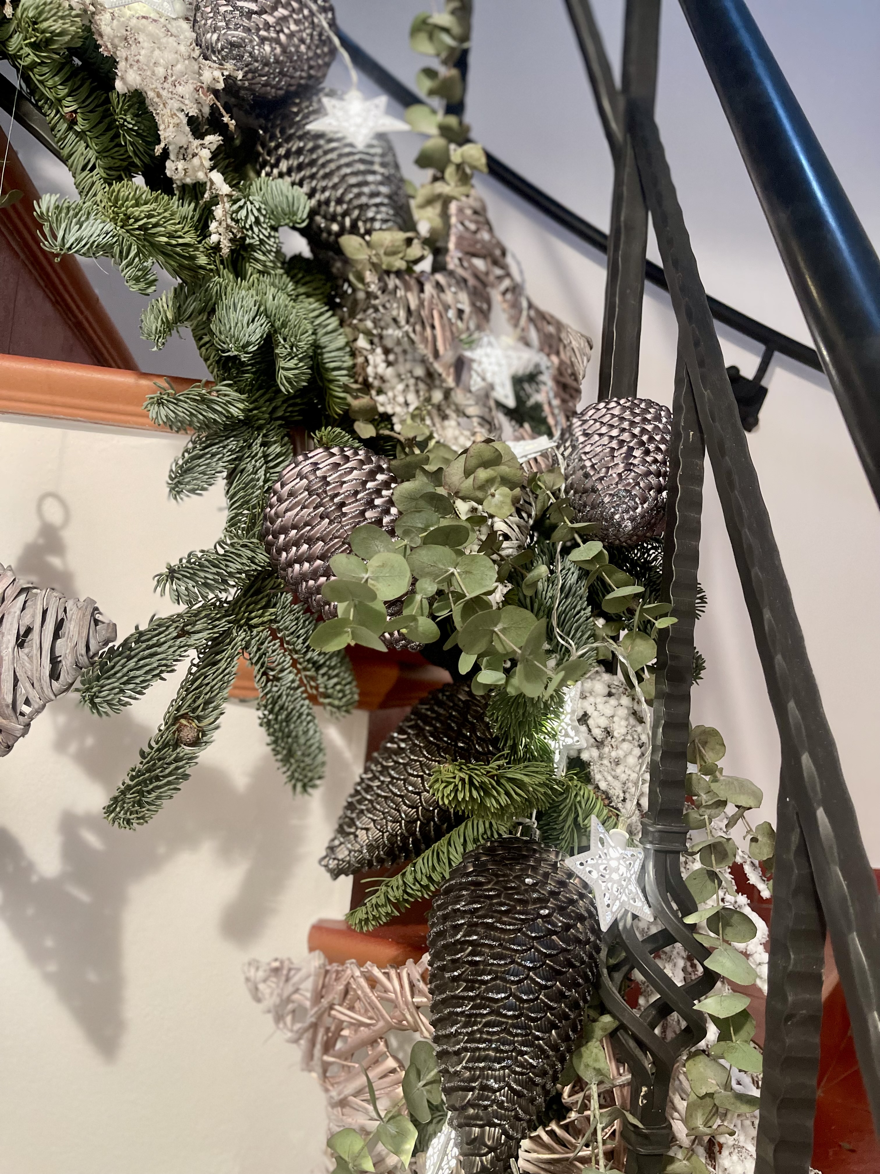 Dekorace na schody stříbrná 