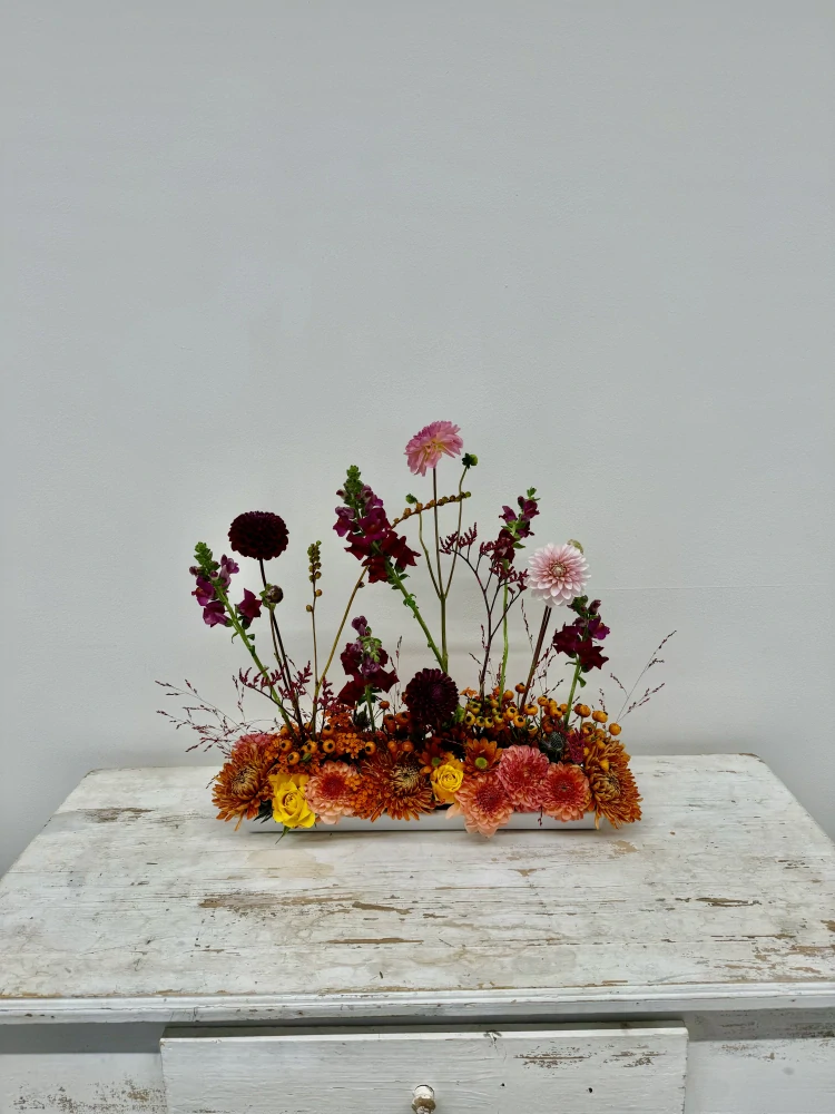 Svatební květinová výzboba stolů -1kus parteru 