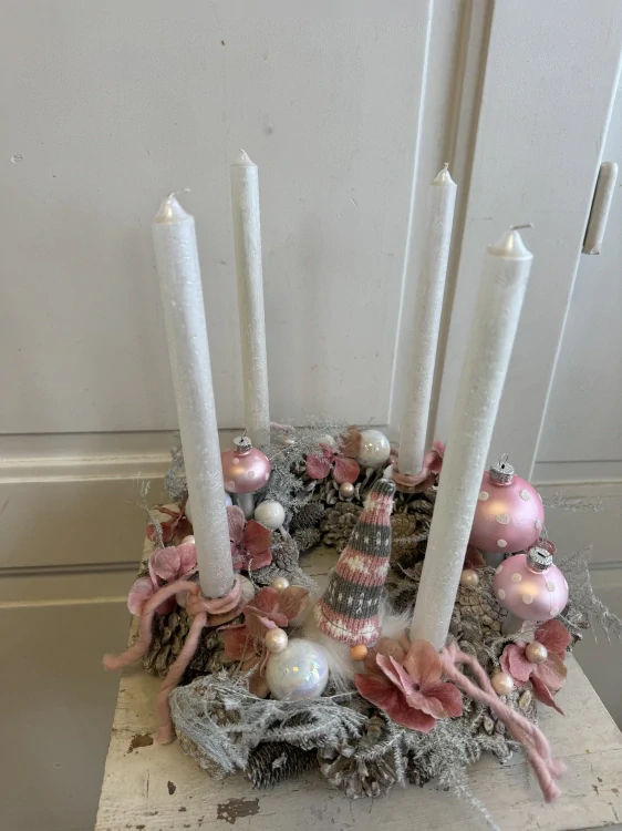 Adventní věnec růžová hortensie  