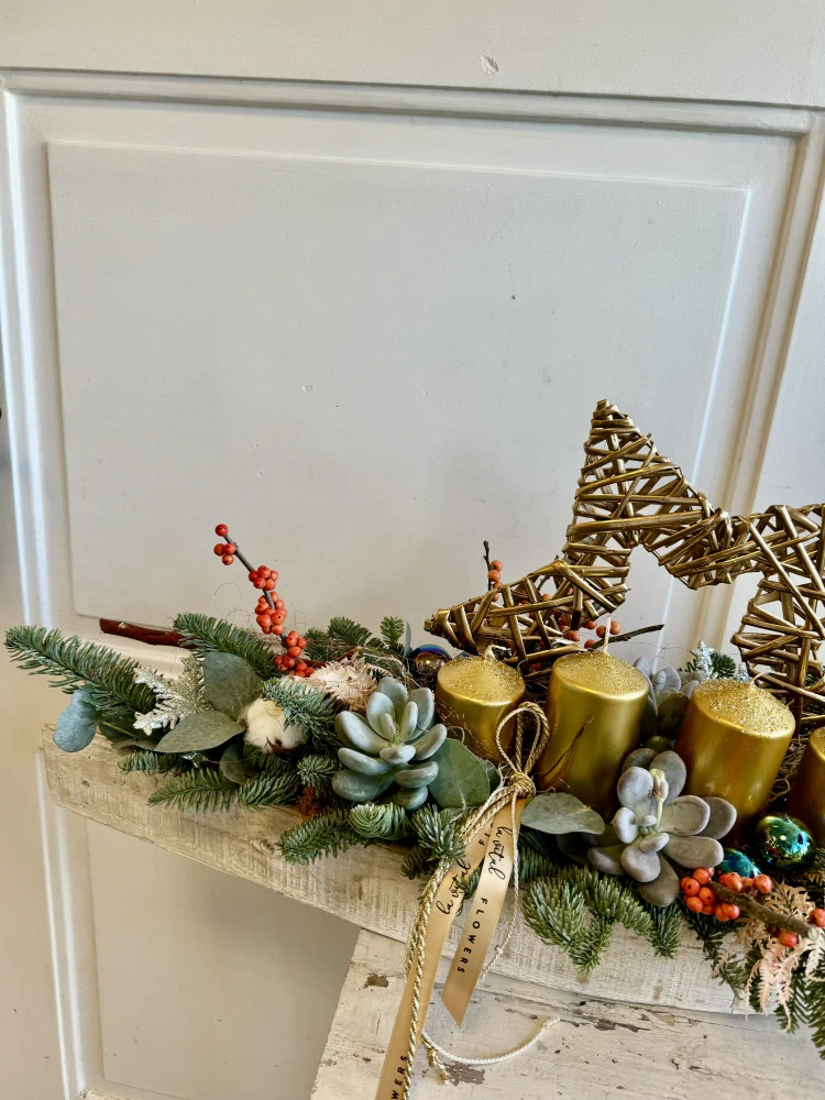 Adventní dekorace zlatá luxusní 