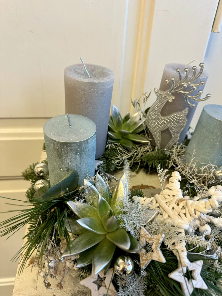 Adventní věnec přírodní stříbrná 