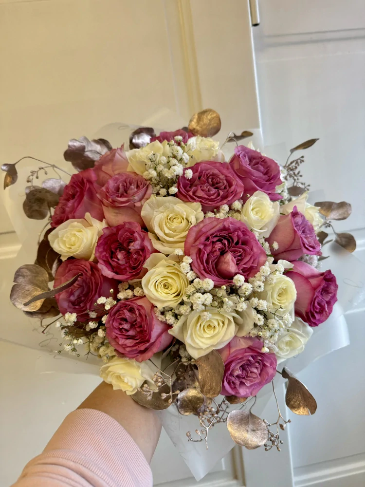 Kytice maxi - luxusní růže  25ks