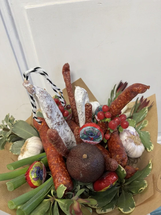 Mlsná kytice s avokádem 