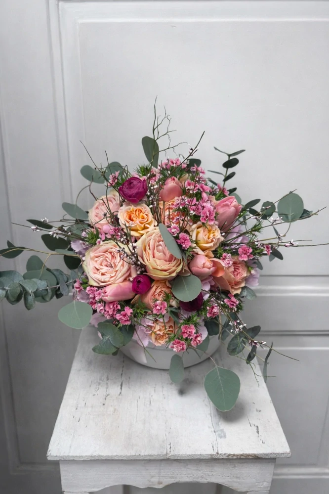 Luxusní květinový box v pastelových tónech