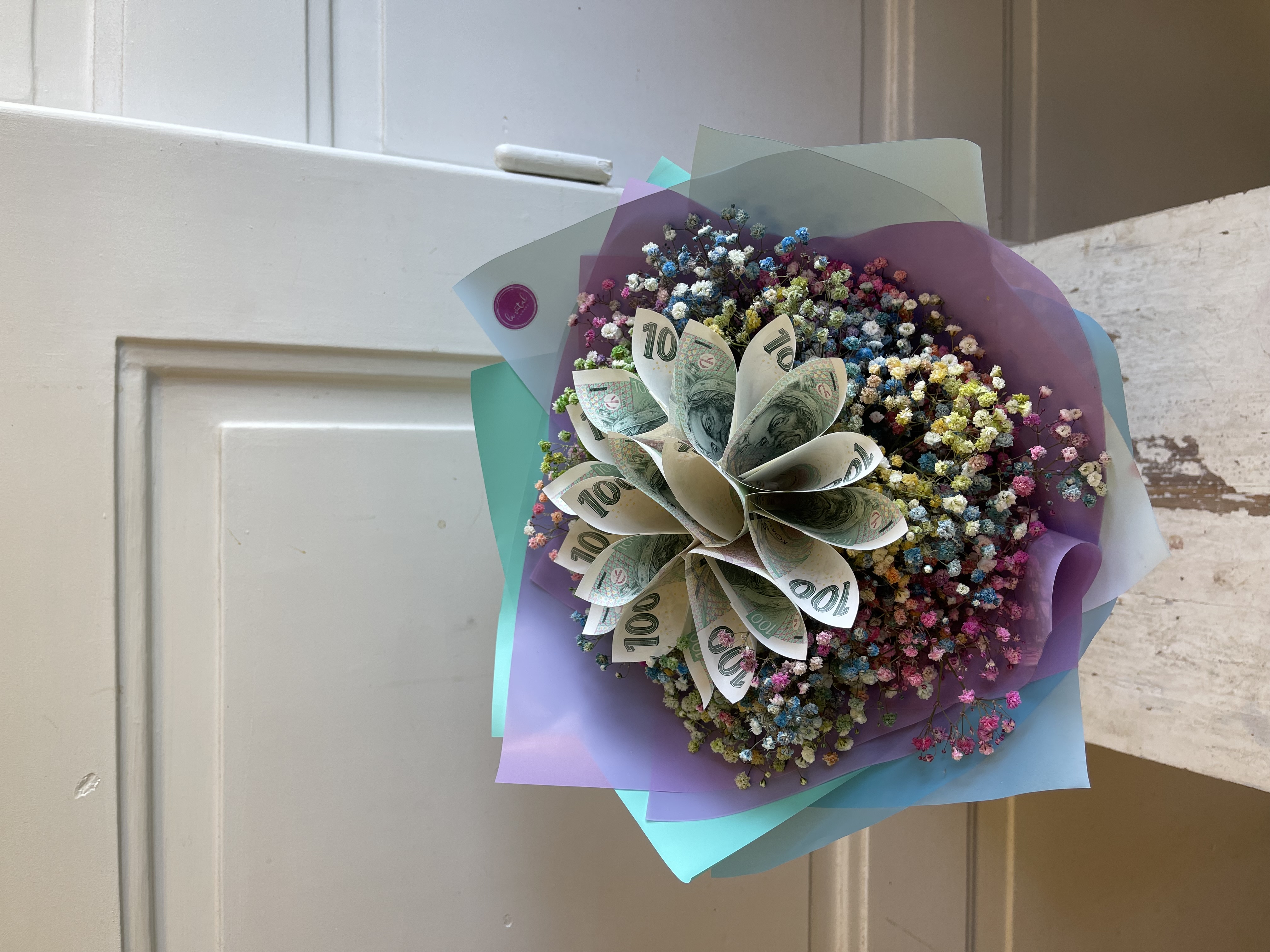 Netradiční kytice - kytice z bankovek 2