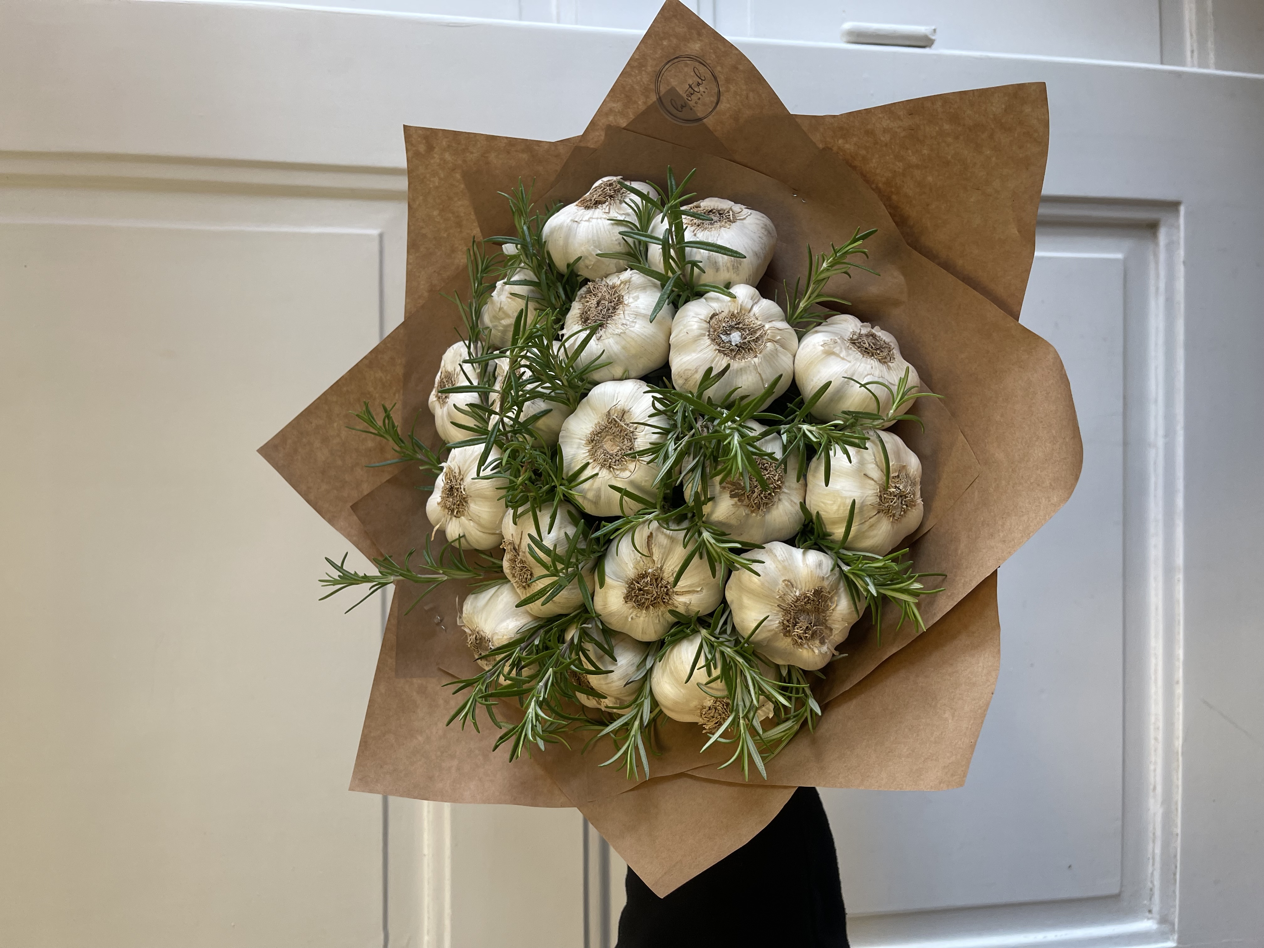 Netradiční kytice - kytice z česneku 