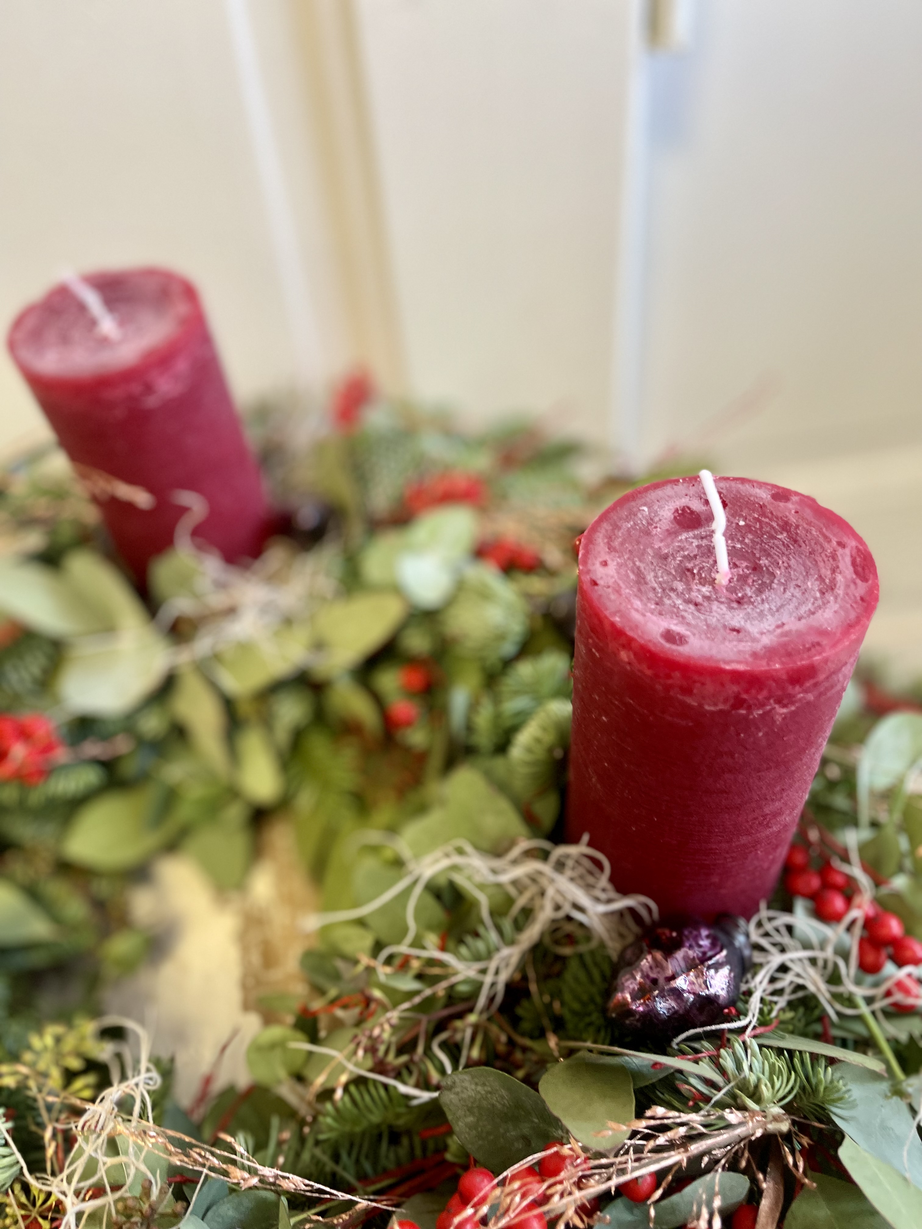 Velký adventní věnec červená 