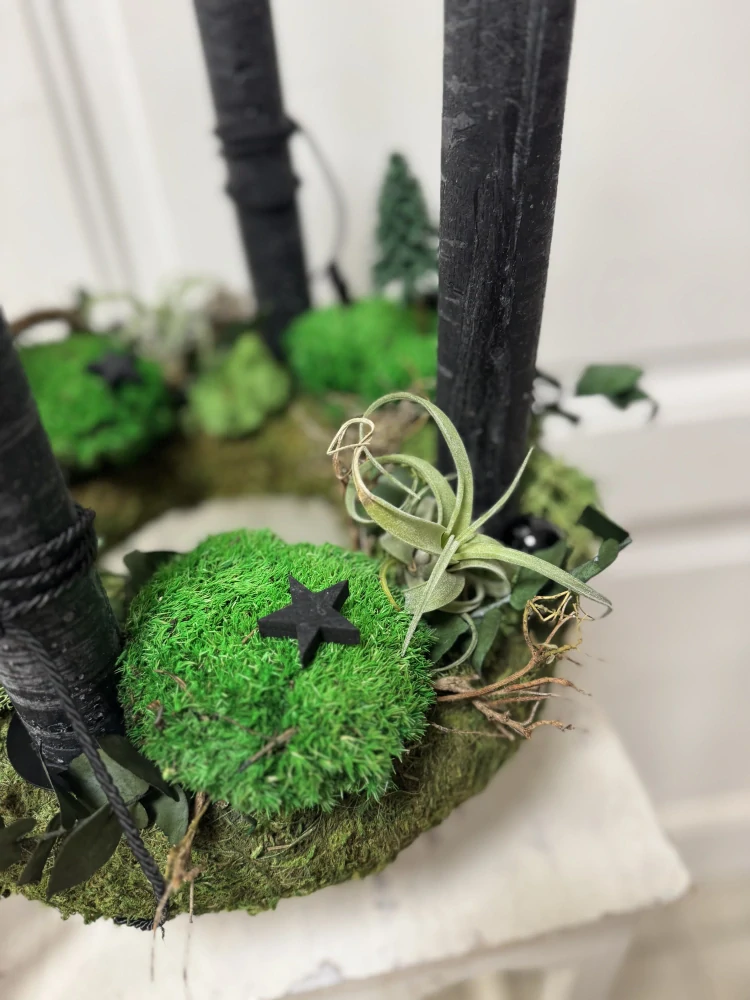 Adventní věnec Elegant -stabilizovaný mech  elegantní černá