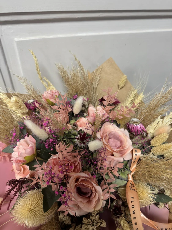 Novinka- sušená kytice meruňková