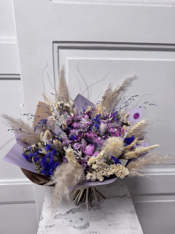 Novinka- sušená kytice fialová  