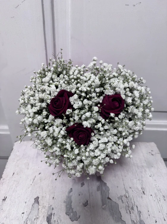 Flower box - srdce 3ks  růže a nevěstin závoj 