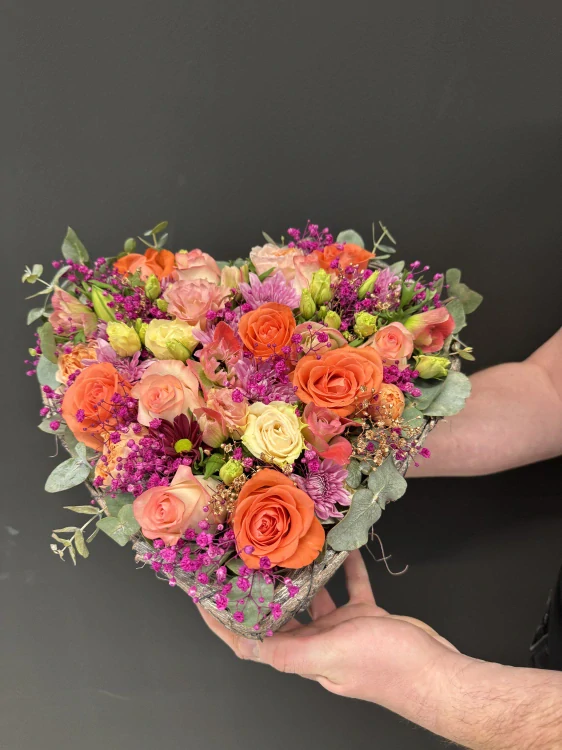 Srdce flowerbox mix květin