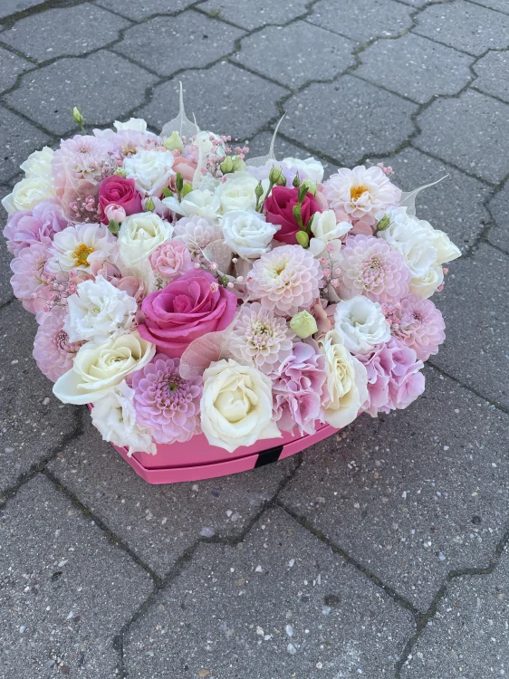 Flower box - srdce mix květin 