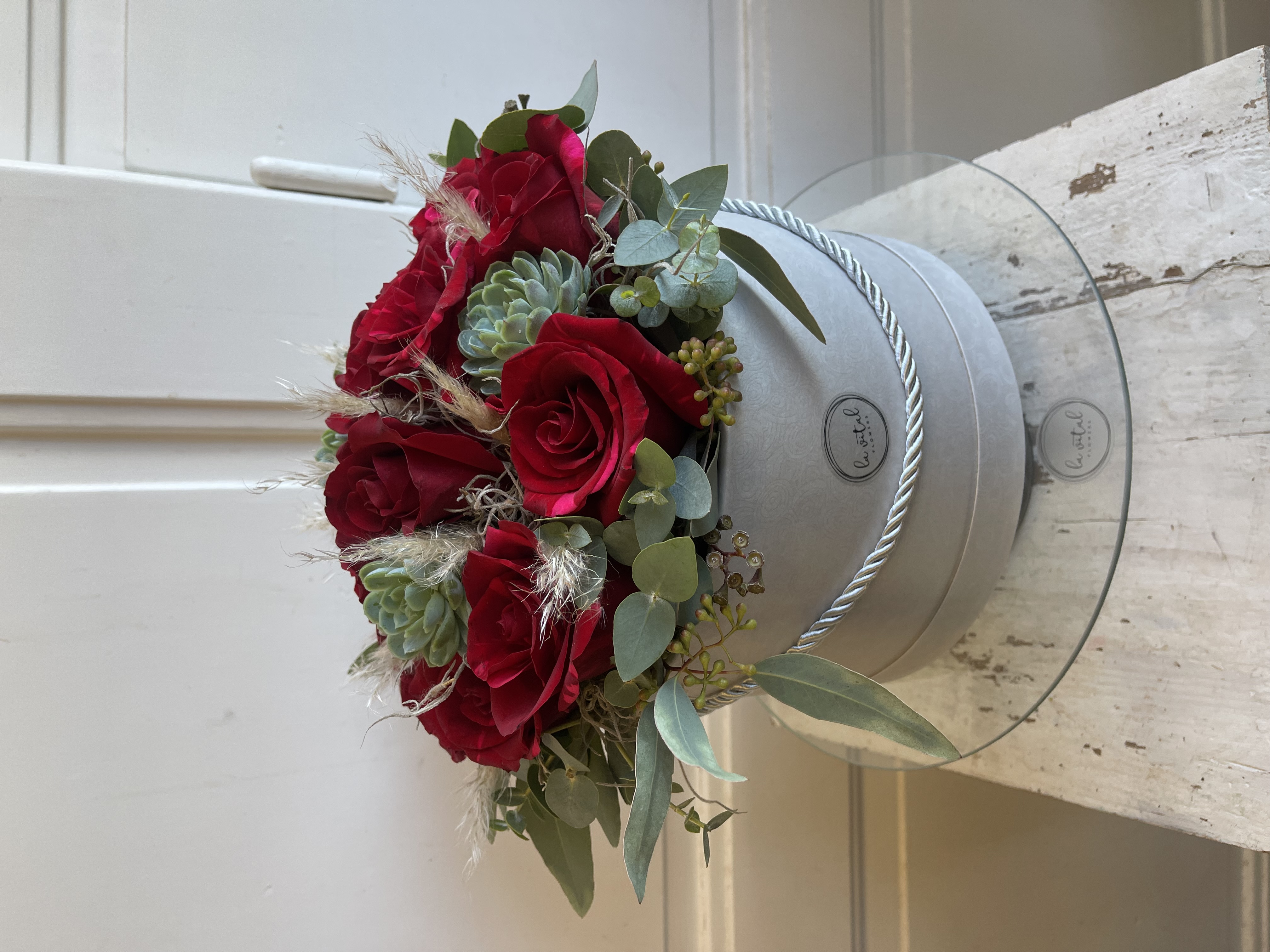 Flower box - rudé růže luxusní