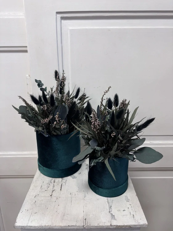 Box semiš tmavě zelený - stabilizovaný eucalypt