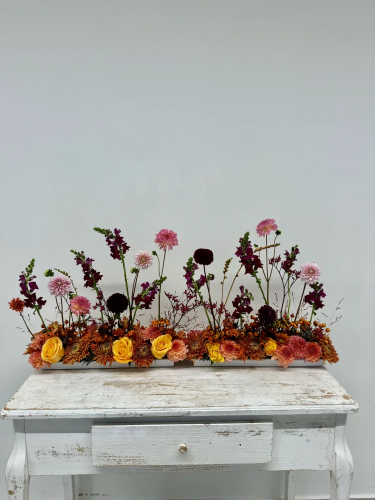 Svatební květinová výzboba stolů -1kus parteru 