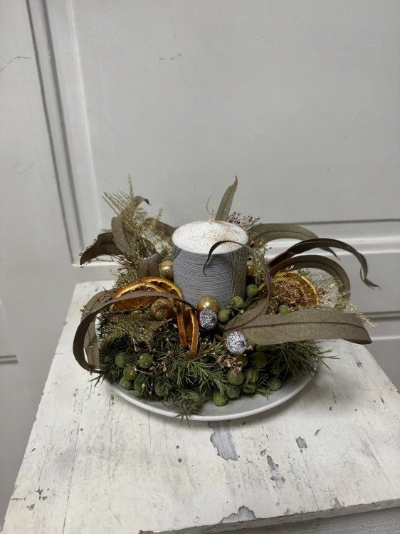 Svícen několik designových variant