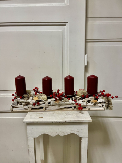 Adventní dekorace podlouhlá  červená