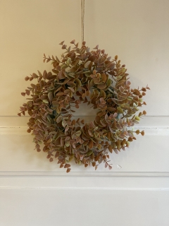 Věnec na dveře umělý eucalyptus 